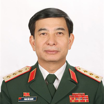 Ông Phan Văn Giang
