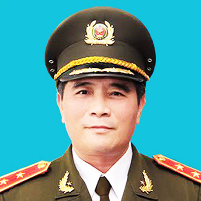 Ông Trần Ngọc Khánh