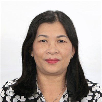 Bà Bố Thị Xuân Linh